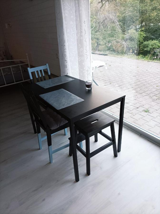 Kleine Ferienwohnung Mit Terrasse Am Waldrand Schonau  Exterior foto